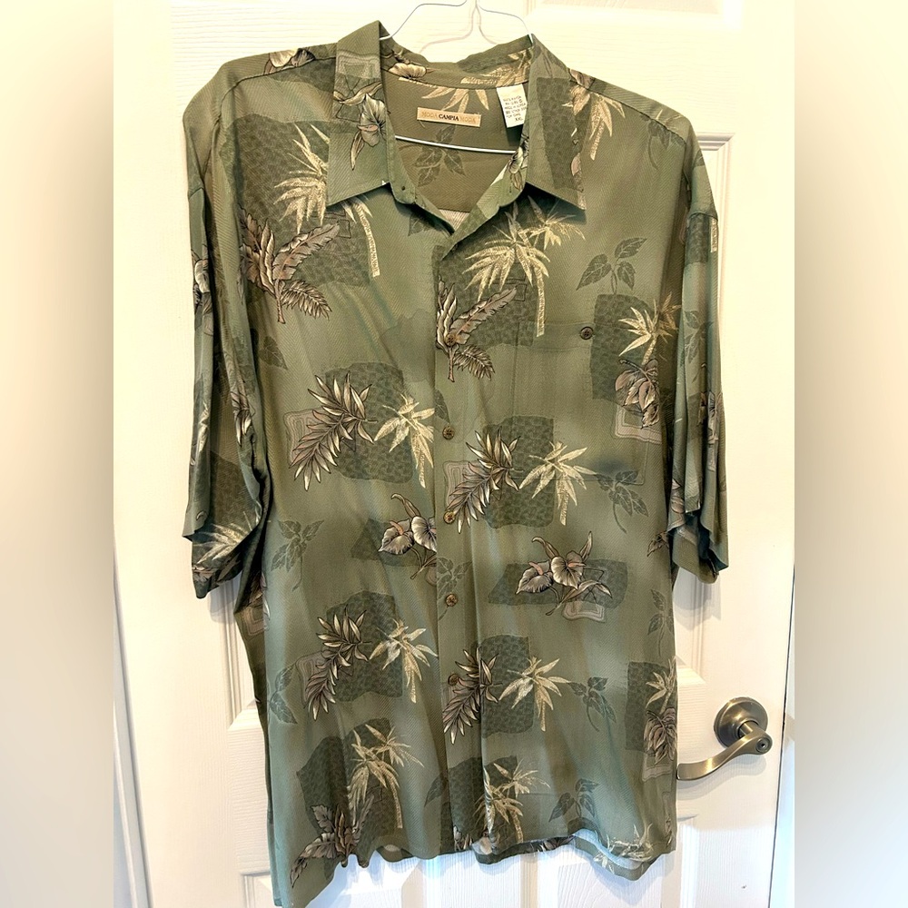 Tommy Bahama button down shirt in like new condition- size 2XL